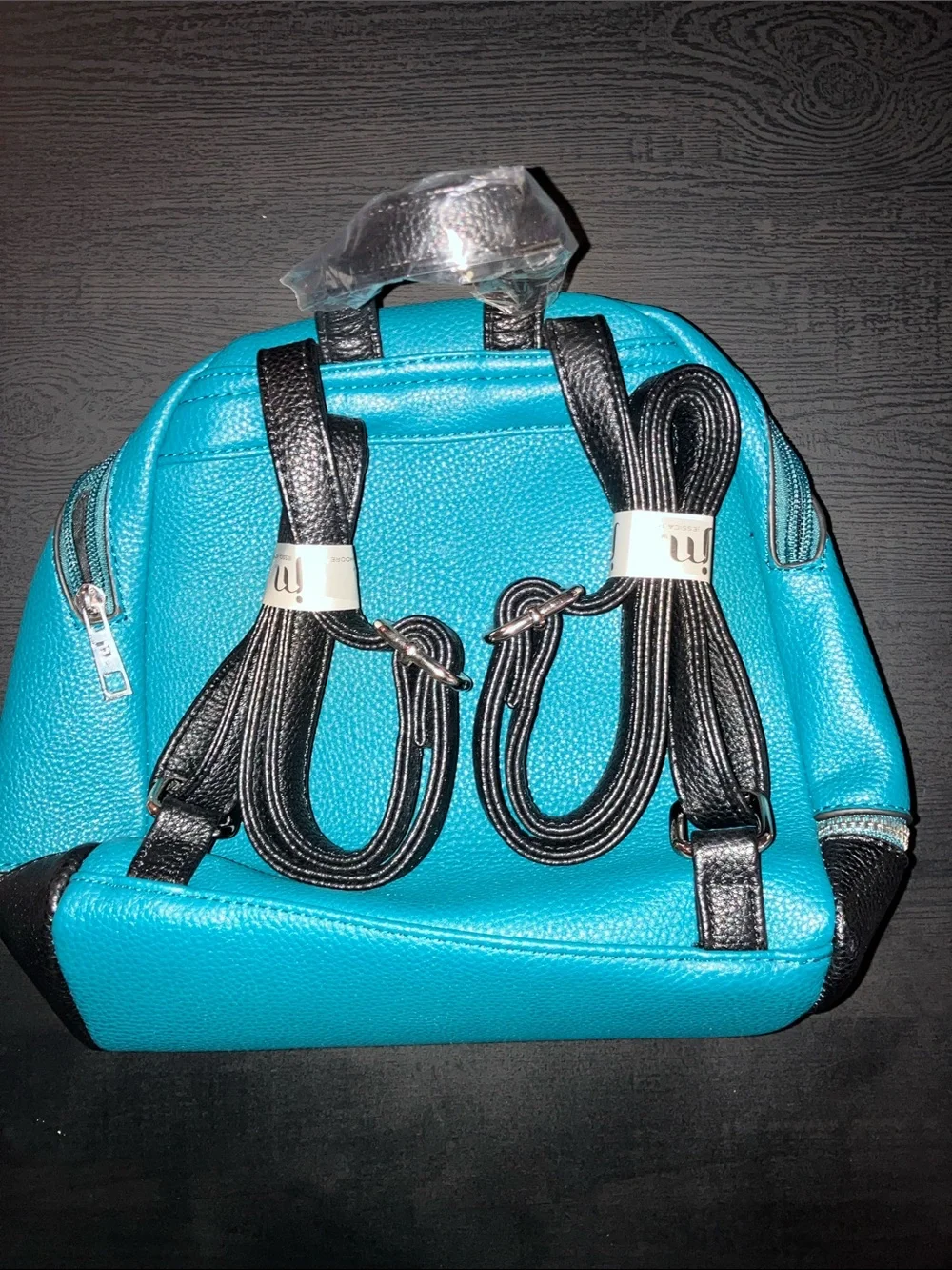 Jessica Moore compact two